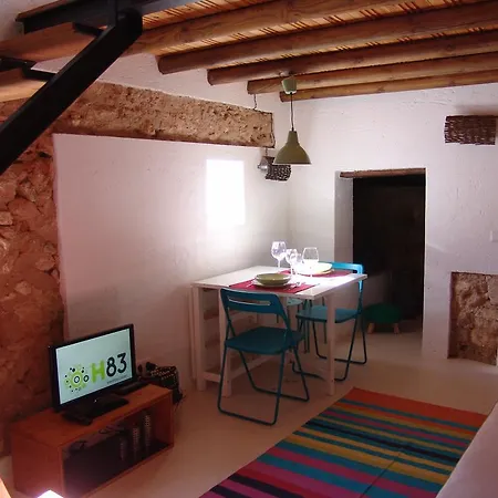 Σπίτι διακοπών H83 - Typical Rustic House Φάρο